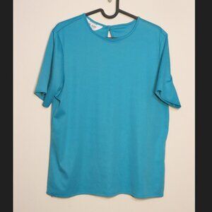 Blair short sleeved t shirt, 20" bust measurement flat, keyhole back open